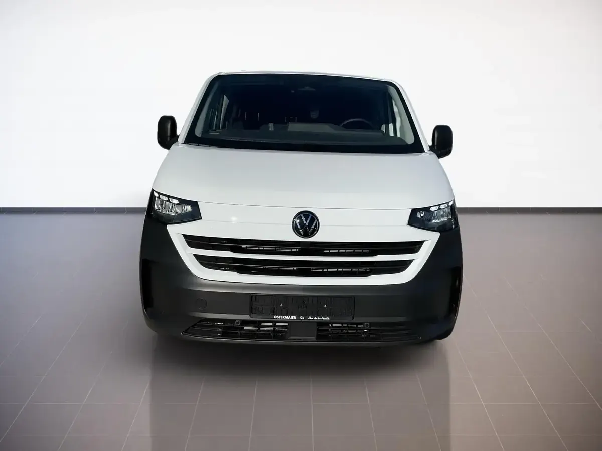 Neu VW T7 150 PS (110 kW) 2026 Clear white Van