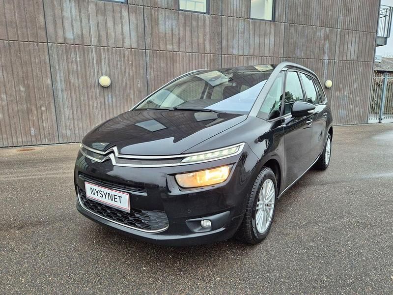 Second-hand Citroën C4 Intensive 150 CP (110 kW) 2014 Negru SUV