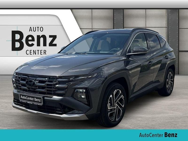 Grau Neu 2025 Hyundai Tucson Prime SUV | 41.490 € (Etwas zu teuer) - Bild 1/4