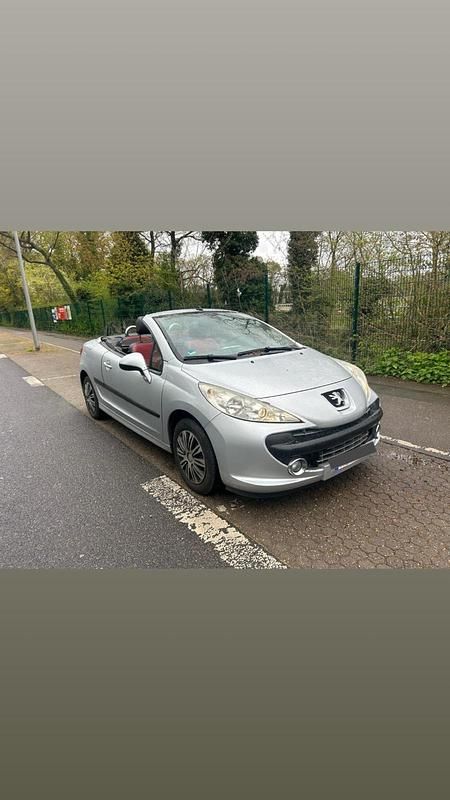 Second-hand Peugeot 207 CC 120 CP (88 kW) 2007 Argintiu Cabrio
