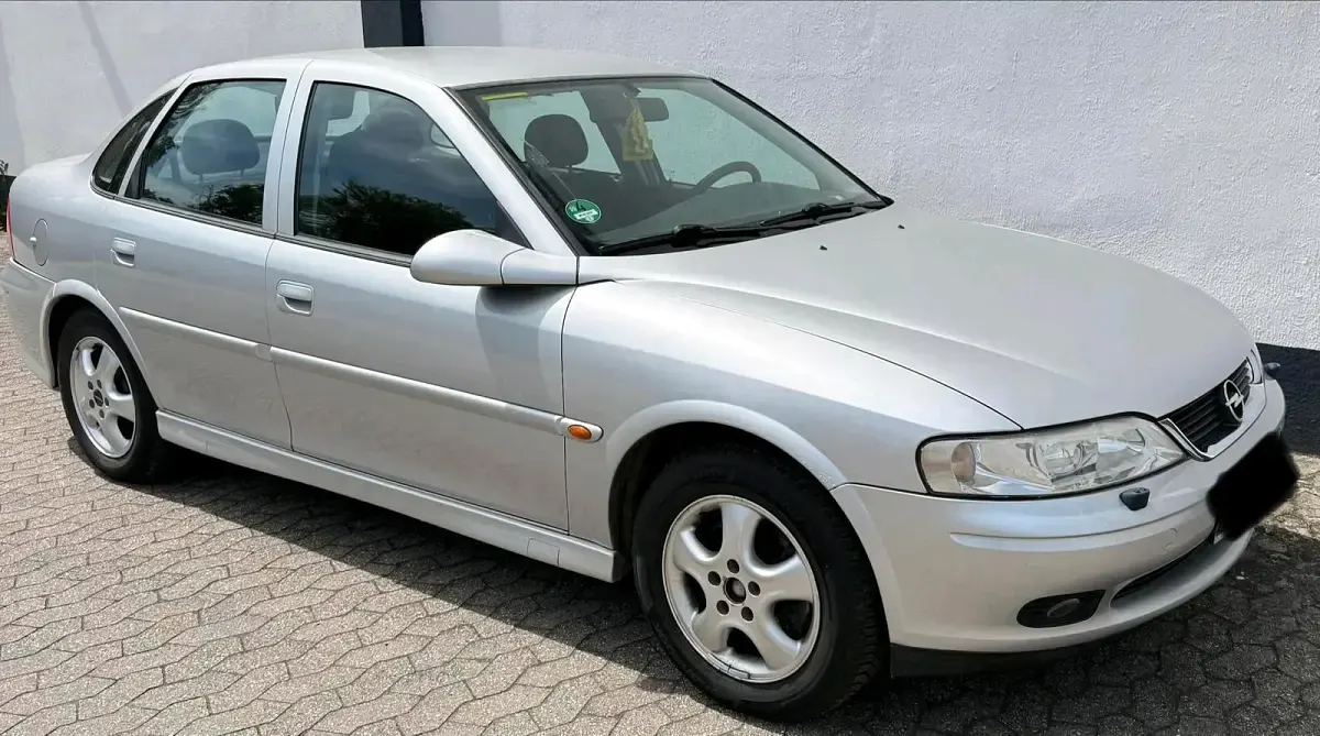 Gebraucht Opel Vectra 101 PS (74 kW) 2001 Grau Limousine