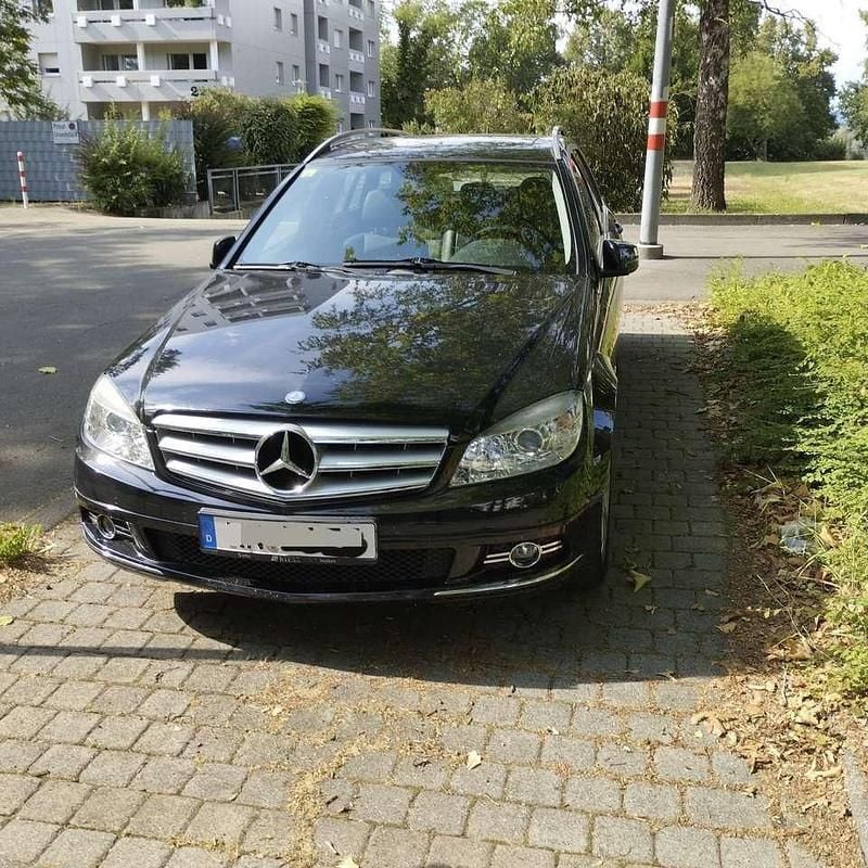 Schwarz Gebraucht 2010 Mercedes C180 Edition Kombi | 4.800 € (Superpreis) - Bild 1/4