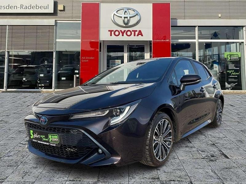 Gebraucht Toyota Corolla Team 184 PS (135 kW) 2022 Phantom brown metallic Limousine