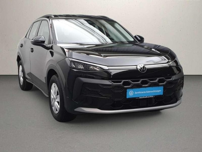 Neu VW T-Roc Trendline 116 PS (85 kW) 2026 Grenadillschwarz metallic SUV