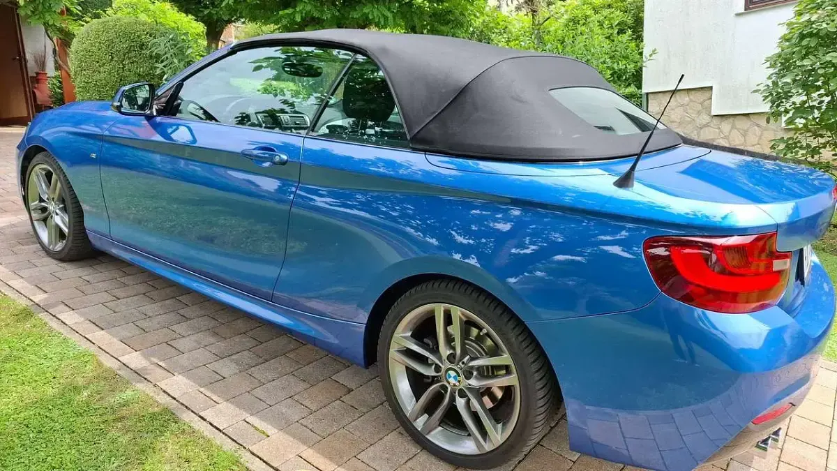 Gebraucht BMW 220 M Sport 190 PS (139 kW) 2015 Blau Cabrio