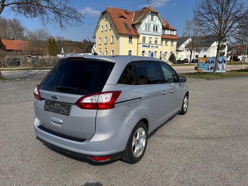 Gebraucht Ford Grand C-Max 150 PS (110 kW) 2011 Silber Van / Kleinbus