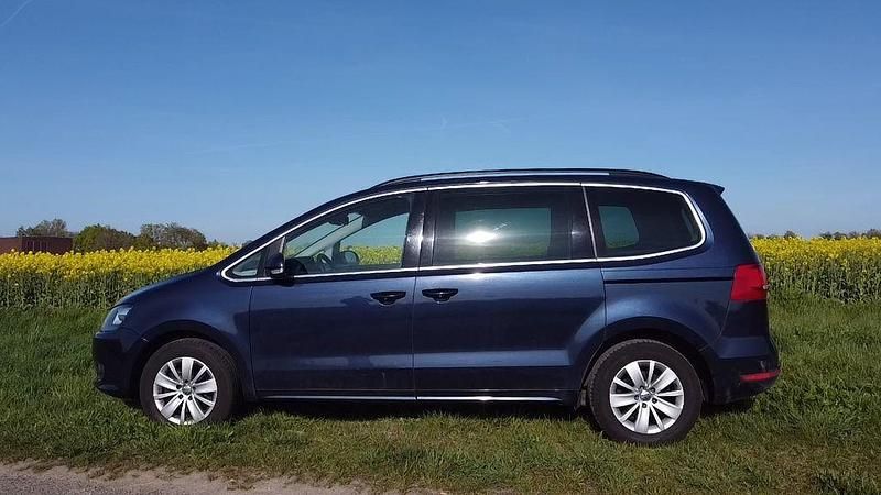 Gebraucht VW Sharan 140 PS (102 kW) 2011 Blau Van / Kleinbus