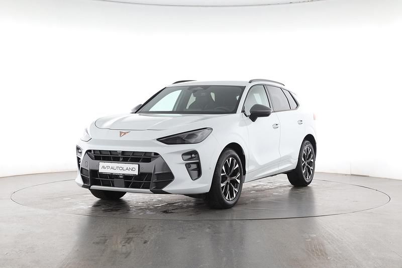 Glacial weiss Gebraucht 2025 Cupra Terramar SUV | 33.736 € - Bild 1/4