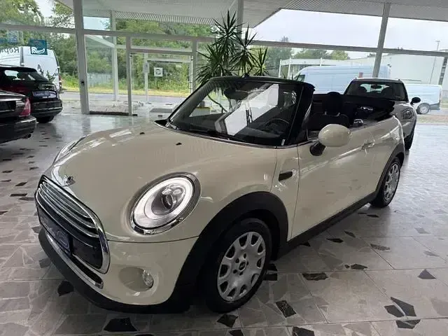 Gebraucht Mini Cooper D Cabriolet 116 PS (85 kW) 2016 Andere Cabrio