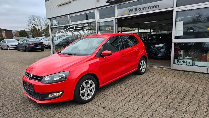 Rot Gebraucht 2013 VW Polo Match Limousine | 6.490 € (Guter Preis) - Bild 1/4