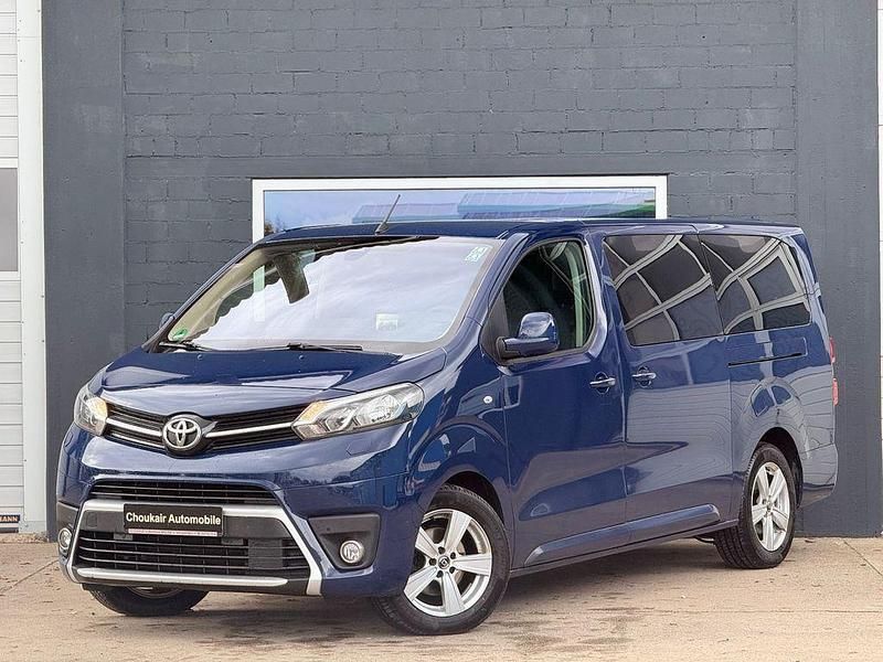Blau Gebraucht 2018 Toyota Proace Verso Comfort Kombi | 19.500 € (Etwas zu teuer) - Bild 1/4
