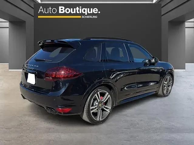 Second-hand Porsche Cayenne 420 CP (308 kW) 2014 Negru SUV