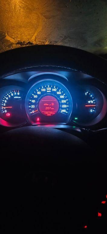 Gebraucht Kia Ceed FIFA World Cup Edition 99 PS (72 kW) 2014 Grau Kleinwagen