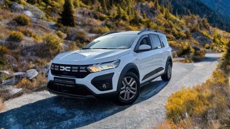 Gebraucht Dacia Jogger Expression 110 PS (80 kW) 2023 Weiß Van / Kleinbus