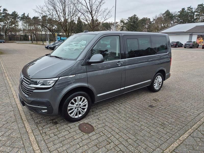 Gebraucht VW Multivan 199 PS (146 kW) 2020 Grau Van / Kleinbus