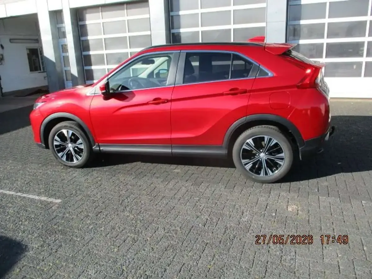 Used Mitsubishi Eclipse Cross 163 HP (119 kW) 2020 Red SUV
