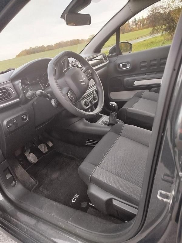 Gebraucht Citroën C3 Feel 82 PS (60 kW) 2017 Grau Kleinwagen