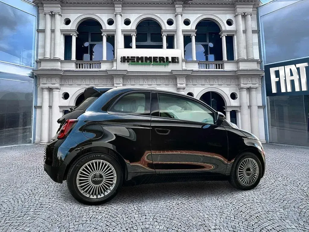 Neu Fiat 500 Icon 65 PS (47 kW) 2026 Sun of italy Kleinwagen
