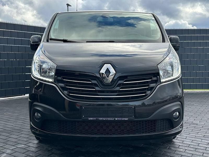 Gebraucht Renault Trafic 145 PS (106 kW) 2018 Schwarz Van / Kleinbus