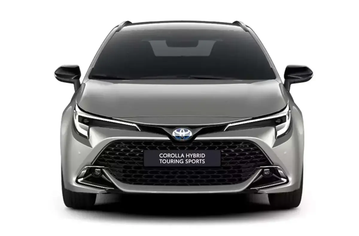 Neu Toyota Corolla 178 PS (130 kW) 2026 Cosmicsilber metallic Kombi