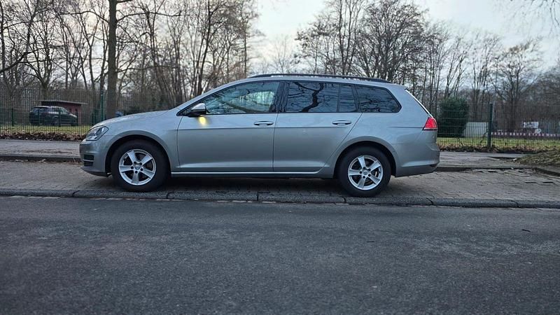 Gebraucht VW Golf VII 94 PS (69 kW) 2015 Grau Kombi
