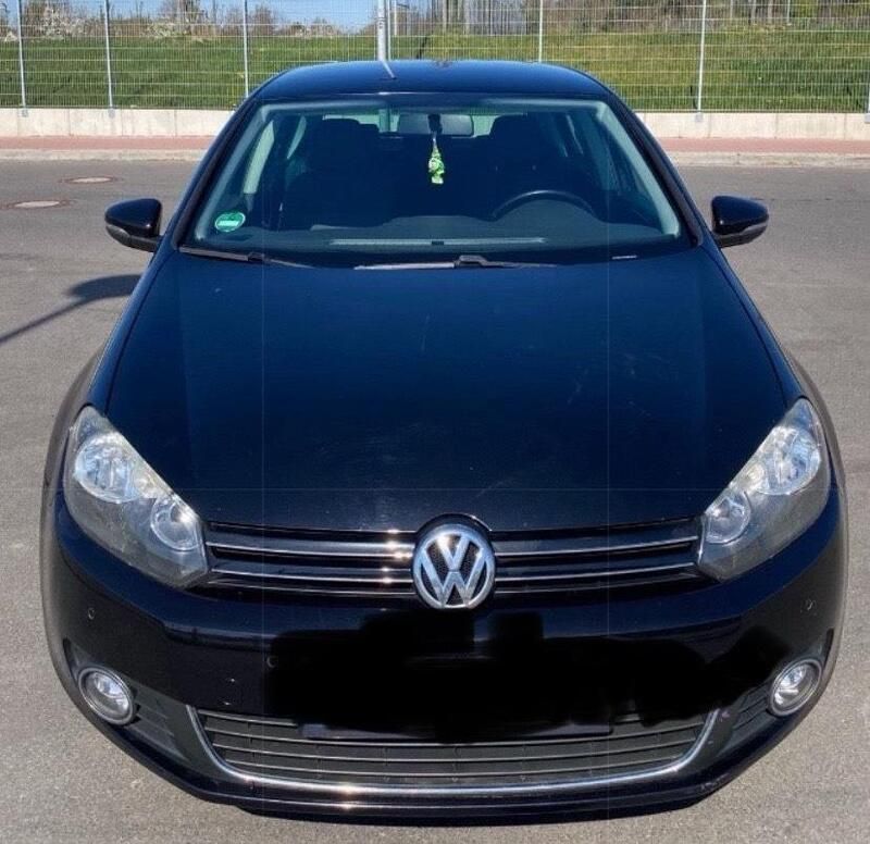 Schwarz Gebraucht 2009 VW Golf VI Kombi | 4.700 € (Etwas zu teuer) - Bild 1/4