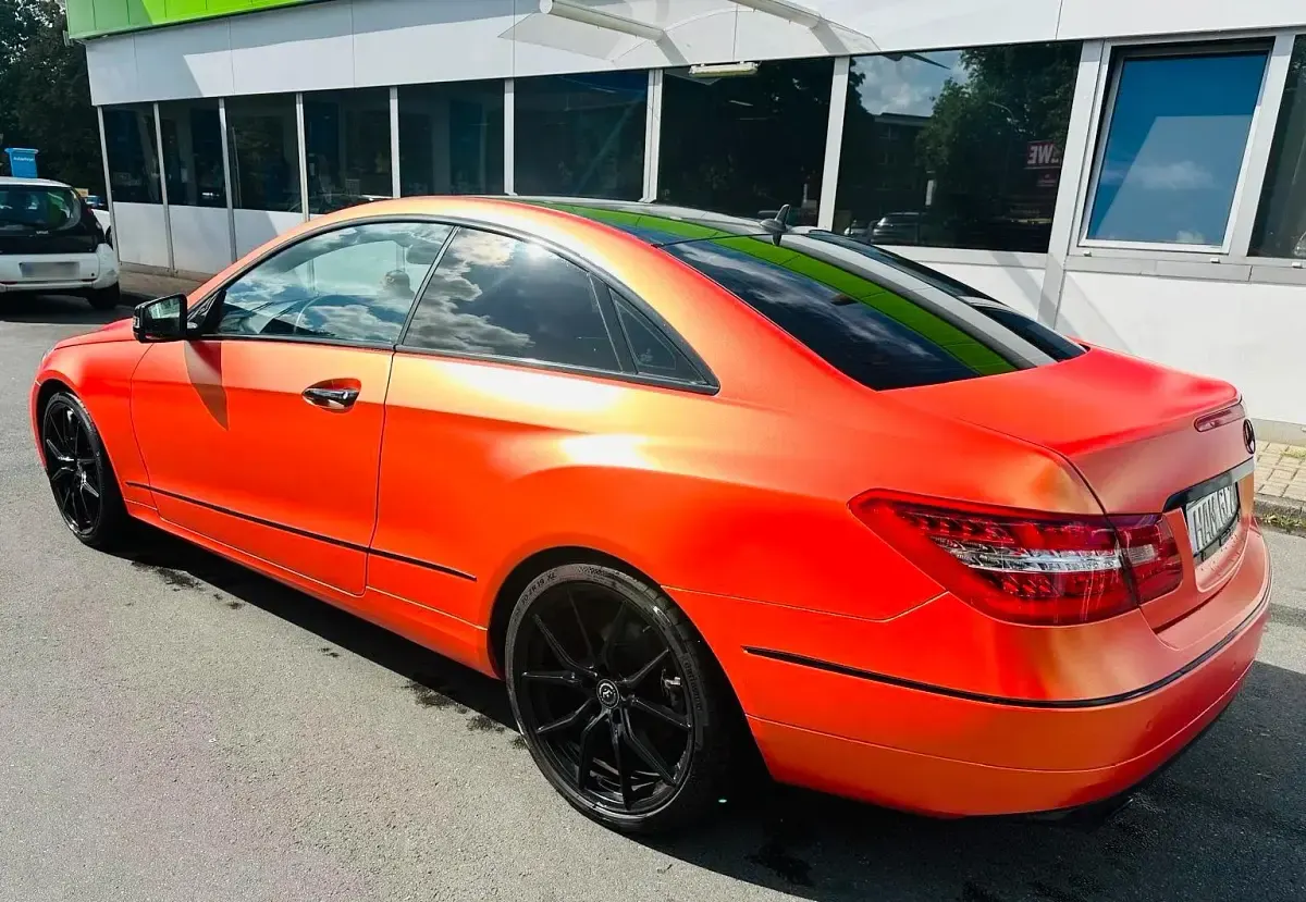 Gebraucht Mercedes E250 204 PS (150 kW) 2011 Grau Coupé