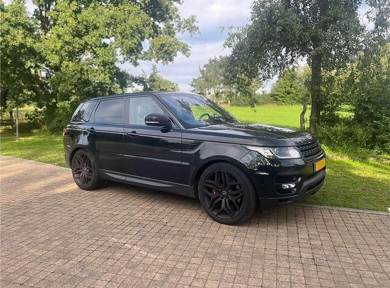 Schwarz Gebraucht 2016 Land Rover Range Rover HSE Dynamic SUV | 25.500 € (Fairer Preis) - Bild 1/4