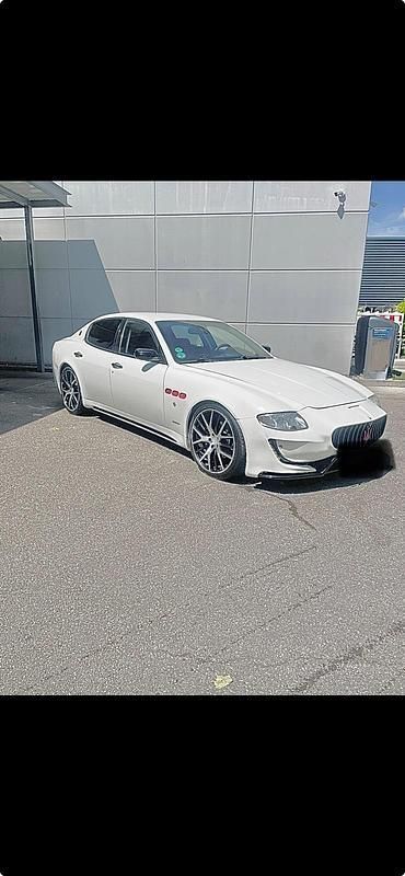 Weiß Gebraucht 2007 Maserati Quattroporte Limousine | 20.990 € - Bild 1/4