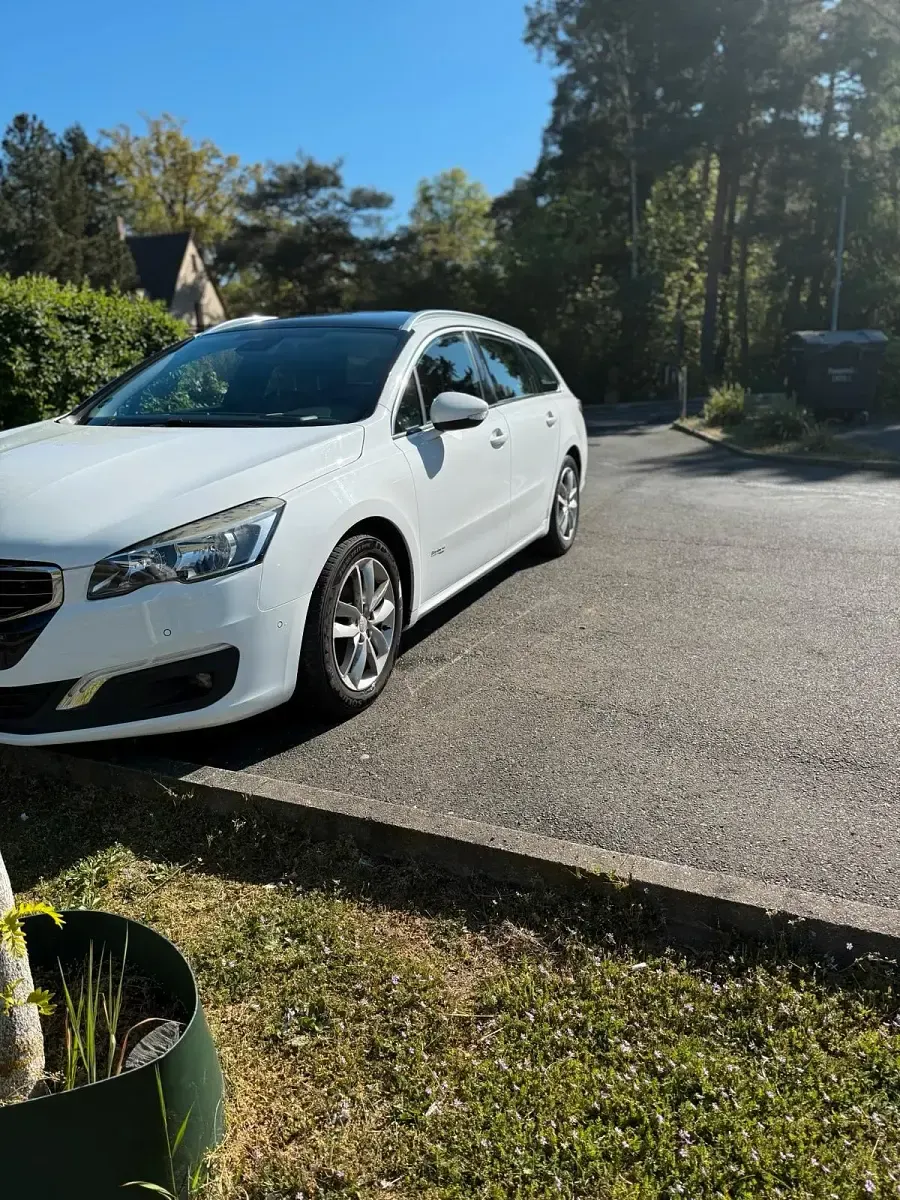 Gebraucht Peugeot 508 196 PS (144 kW) 2015 Weiß Kombi