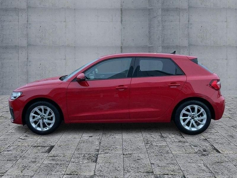 Gebraucht Audi A1 Sportback Advanced Plus 95 PS (69 kW) 2025 Progressivrot metallic Kleinwagen