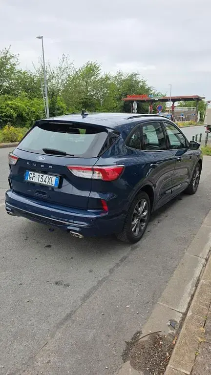 Gebraucht Ford Kuga ST-Line X 120 PS (88 kW) 2023 Blau SUV