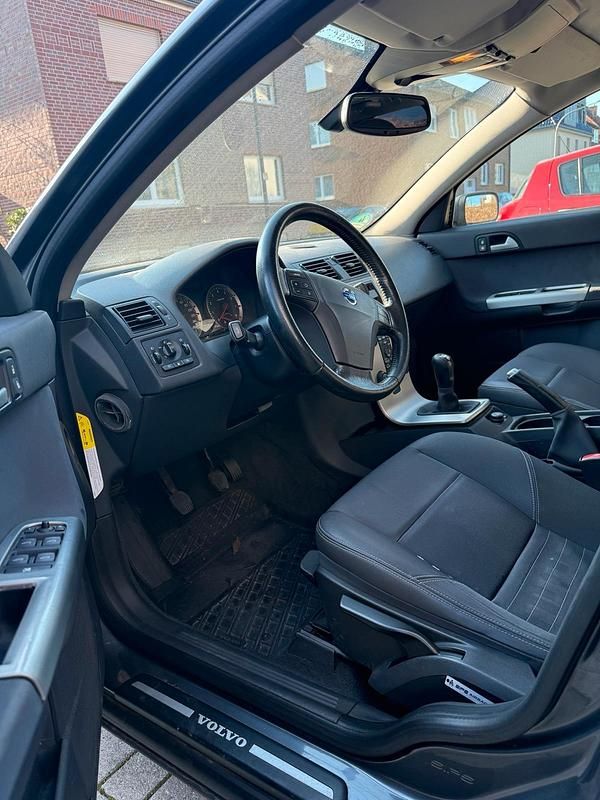 Gebraucht Volvo V50 140 PS (102 kW) 2004 Grau Kombi