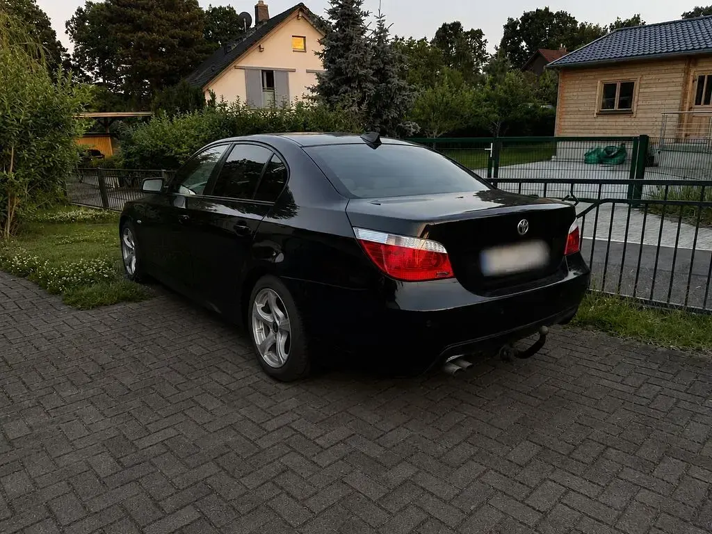 Gebraucht BMW 530 Performance 231 PS (169 kW) 2003 Schwarz Limousine