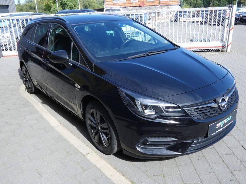 Gebraucht Opel Astra 131 PS (96 kW) 2020 Schwarz Kombi