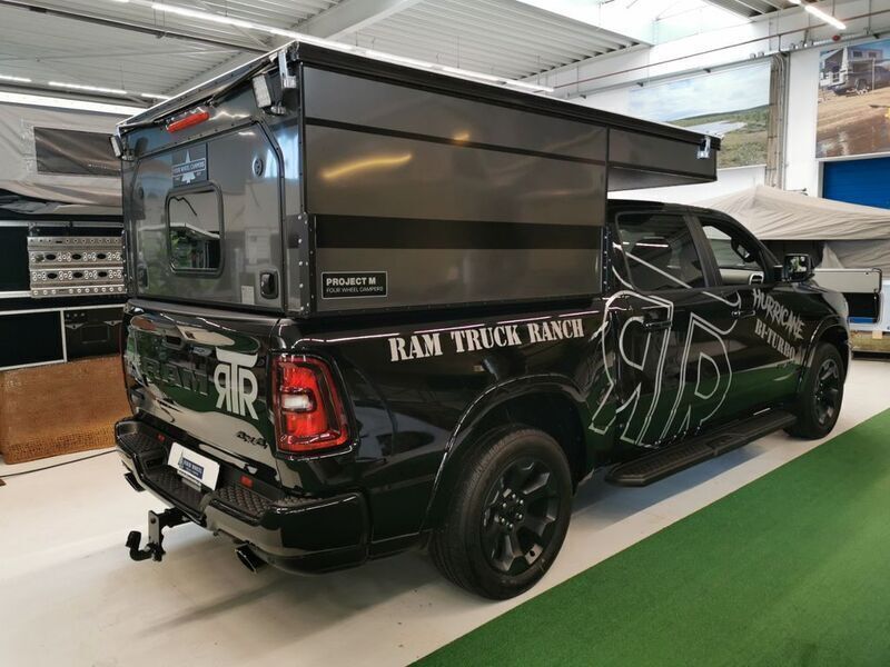 Schwarz Neu 2025 Dodge Ram Abholung | 100.825 € - Bild 1/4