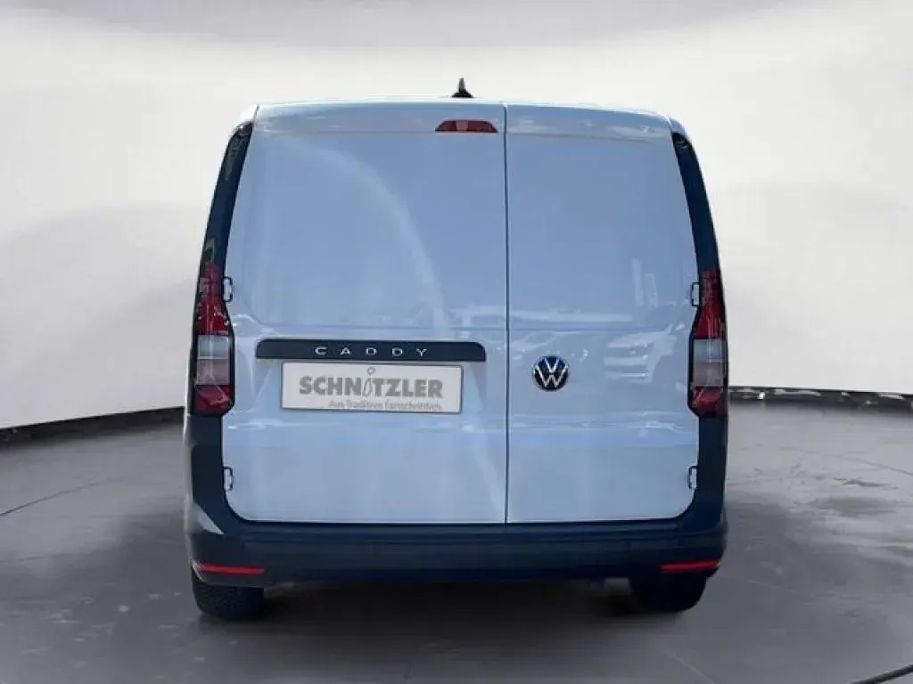 Second-hand VW Caddy Maxi 102 CP (75 kW) 2024 Alb Monovolum