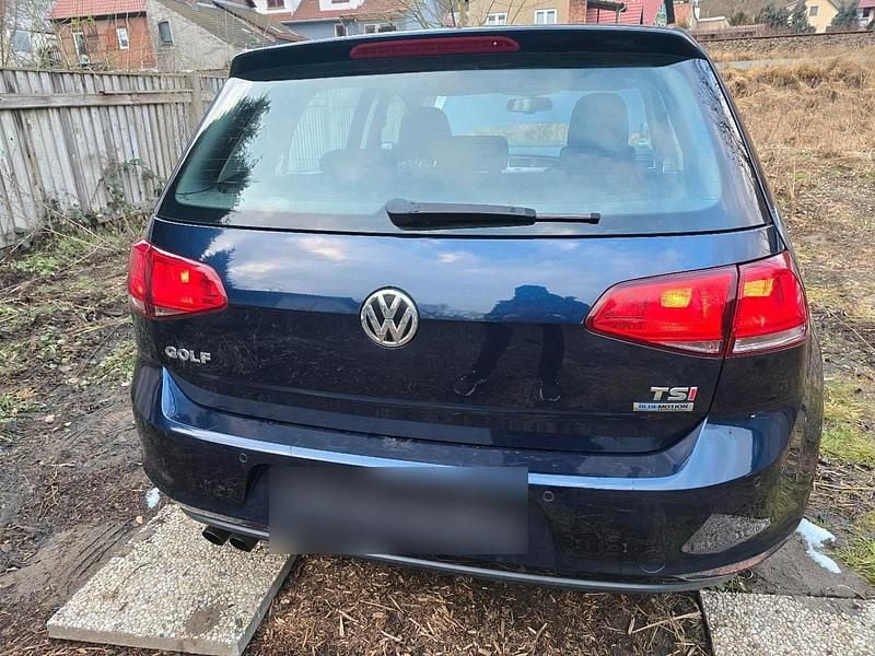 Gebraucht VW Golf VII 140 PS (102 kW) 2014 Blau Kleinwagen