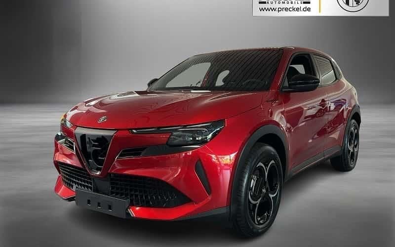 Rot Neu 2025 Alfa Romeo GT Junior Edizione Speciale SUV | 30.980 € (Fairer Preis) - Bild 1/4