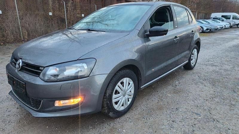 Gebraucht VW Polo Style 69 PS (50 kW) 2011 Grau Kleinwagen