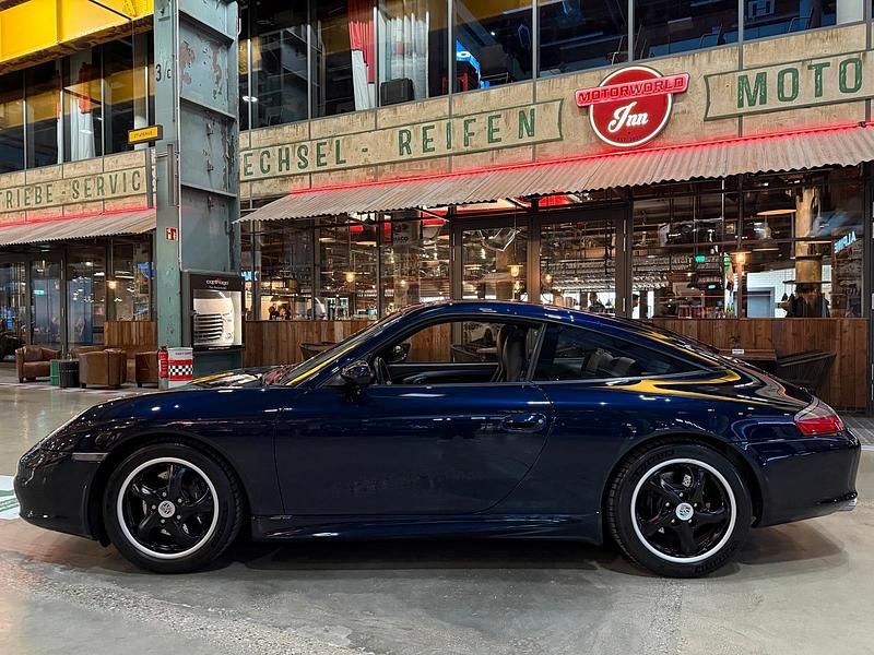 Gebraucht Porsche 996 320 PS (235 kW) 2003 Blau Cabrio