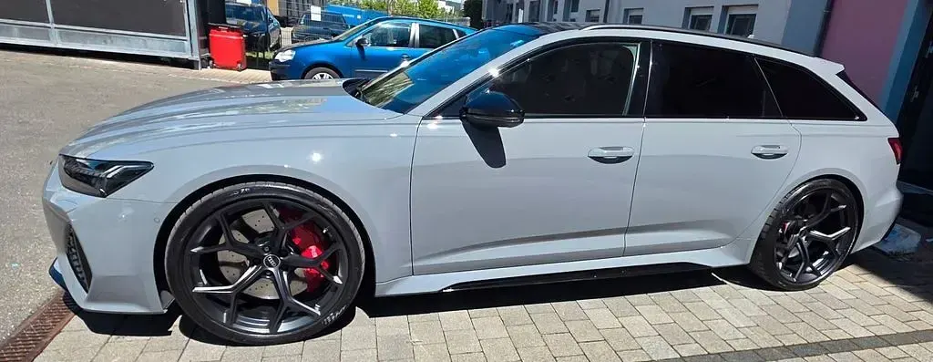 Gebraucht Audi RS6 Performance 630 PS (463 kW) 2025 Grau Kombi