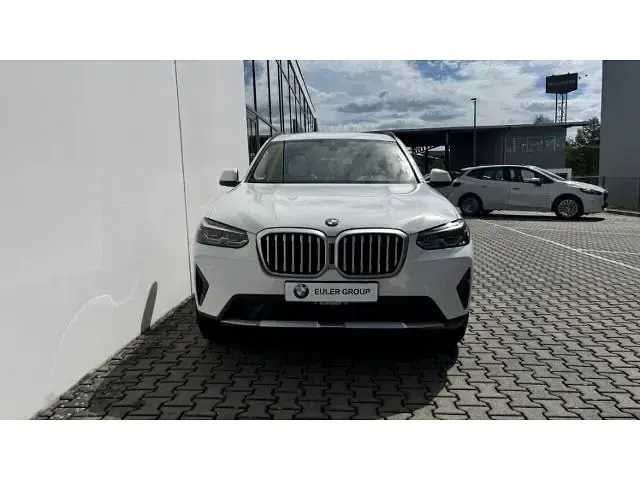 Gebraucht BMW X3 Sport Line 190 PS (139 kW) 2023 Weiss SUV