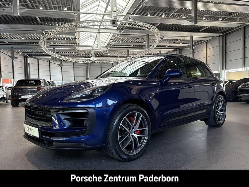 Enzianblaumetallic Gebraucht 2021 Porsche Macan S SUV | 61.890 € (Fairer Preis) - Bild 1/4