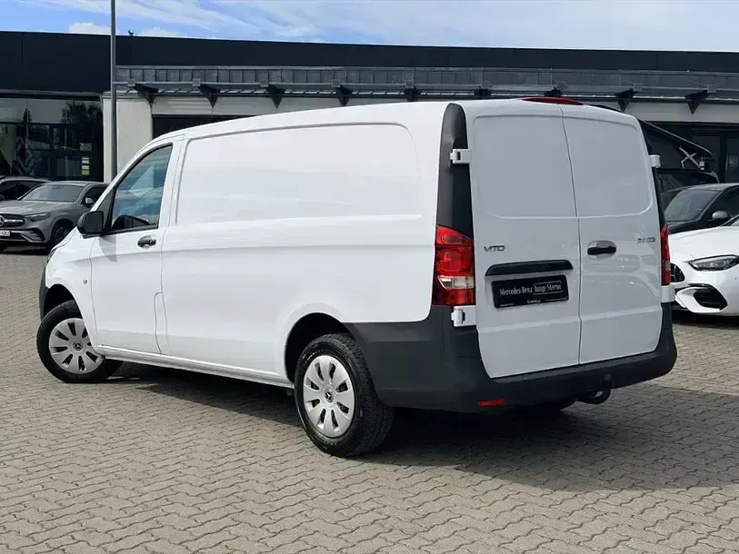 Gebraucht Mercedes Vito 136 PS (100 kW) 2023 Weiß Van