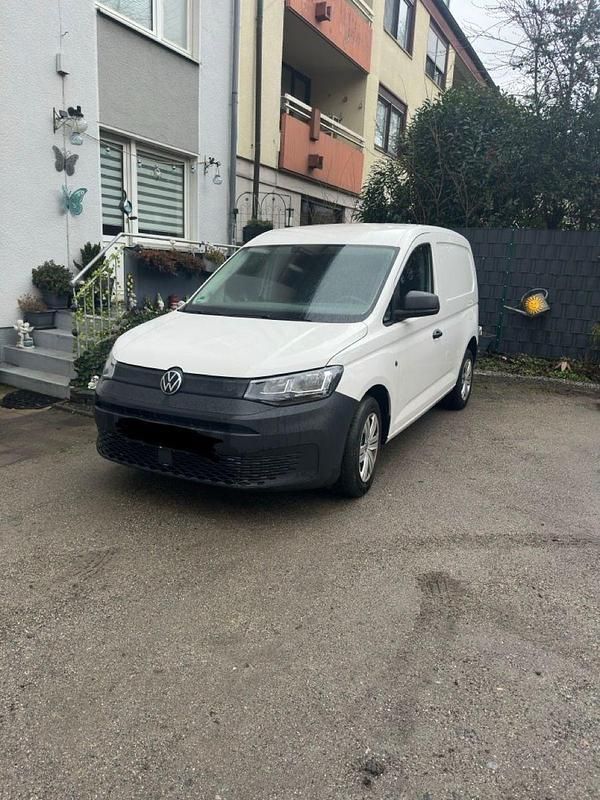 Gebraucht VW Caddy 75 PS (55 kW) 2022 Weiß Van / Kleinbus