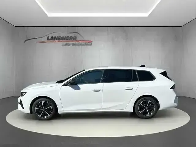 Gebraucht Opel Astra 131 PS (96 kW) 2024 Weiß Kleinwagen