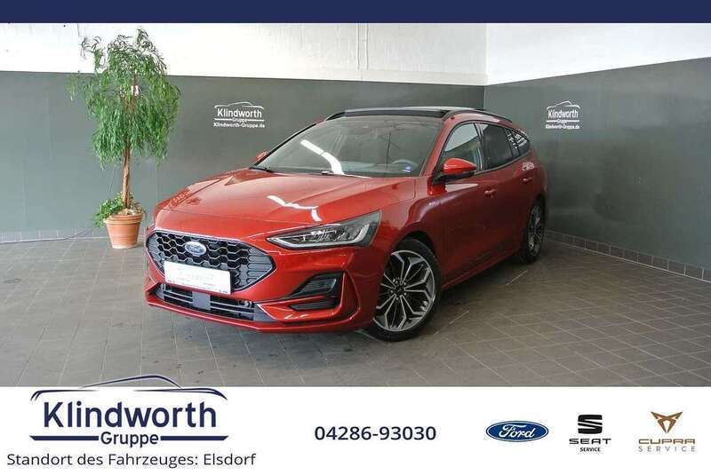 Rot Gebraucht 2024 Ford Focus ST-Line X Limousine | 30.950 € (Teuer) - Bild 1/4