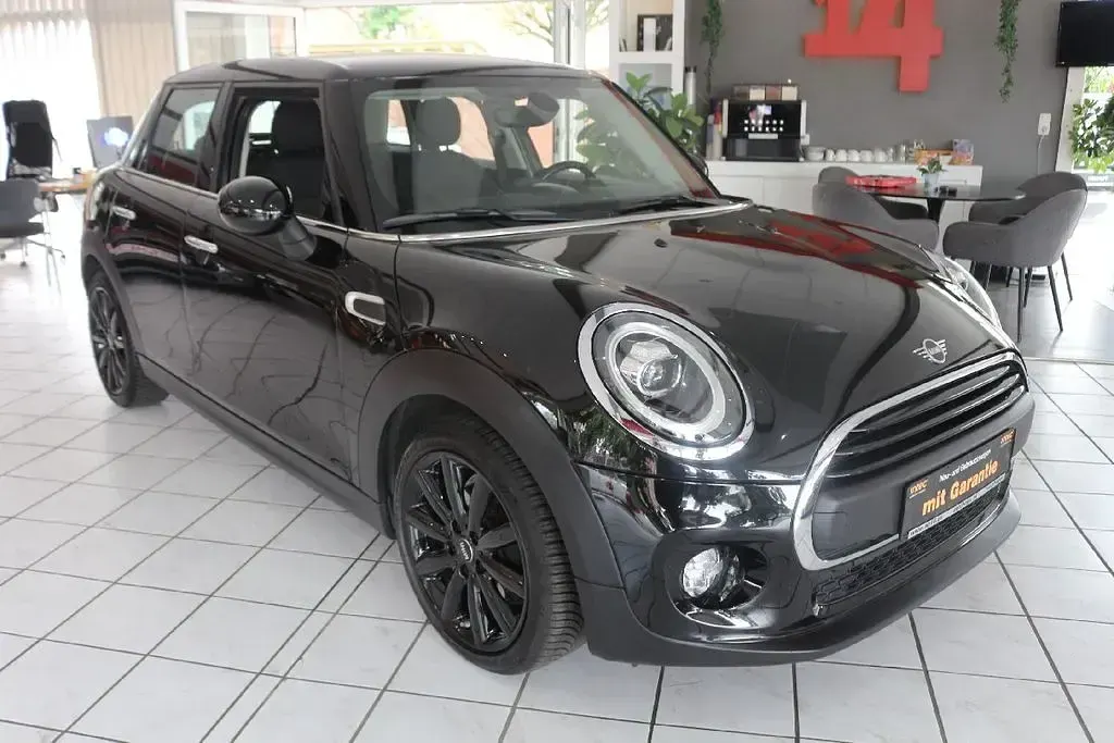 Gebraucht Mini ONE 102 PS (75 kW) 2018 Schwarz Kleinwagen