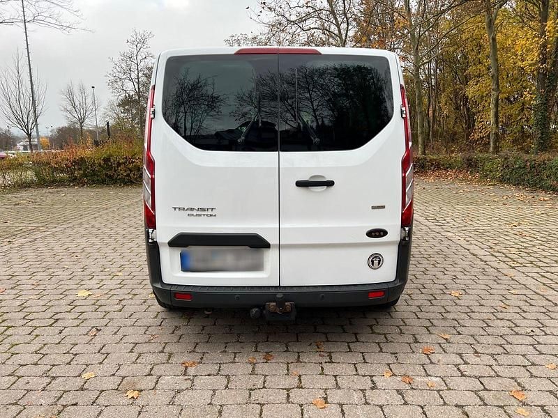 Second-hand Ford Transit Custom 122 CP (89 kW) 2013 Alb Monovolum
